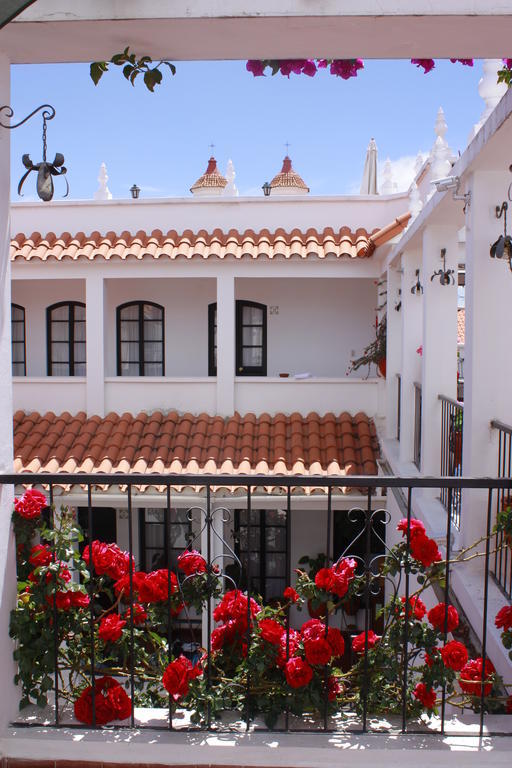 El De Su Merced Hotel 4*